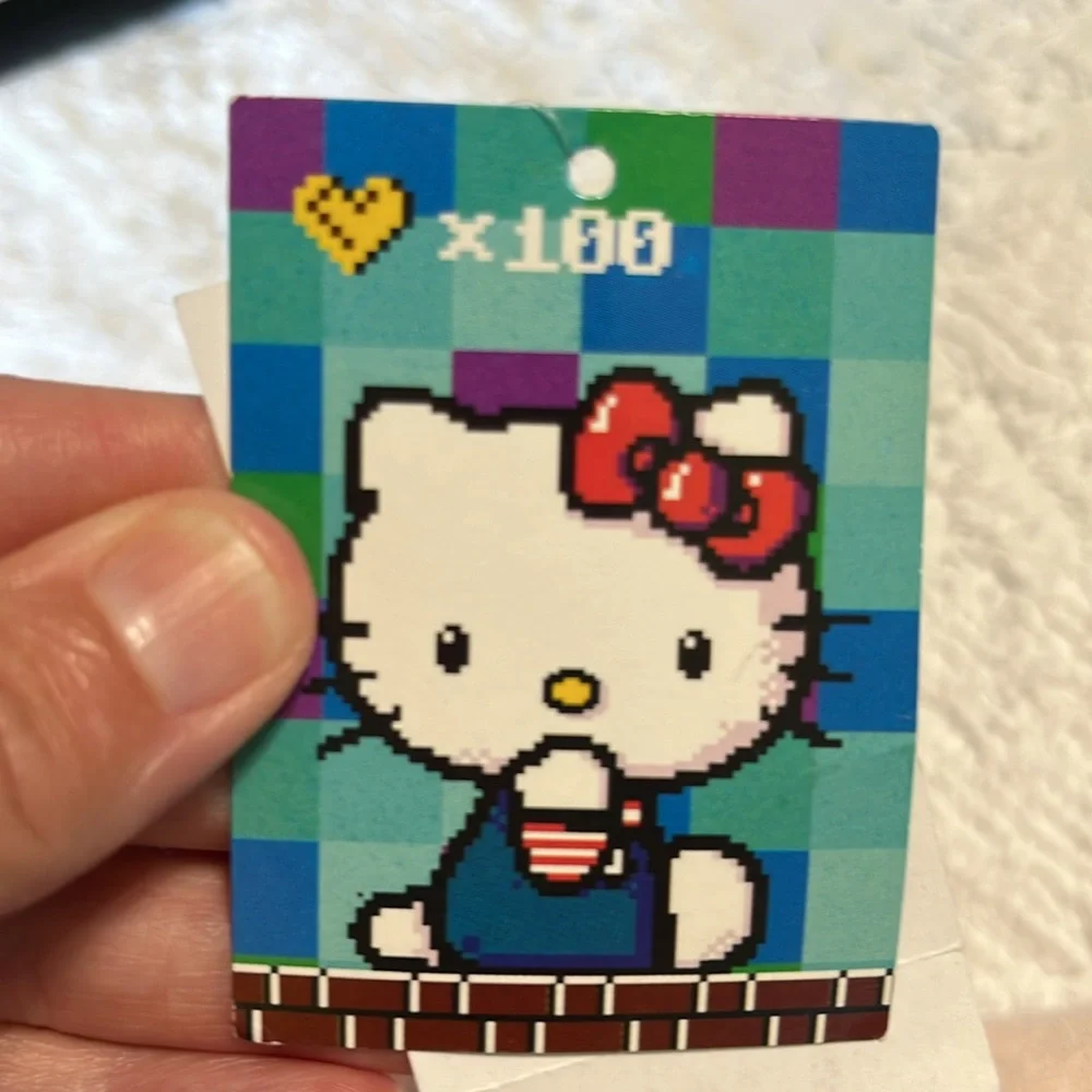 Hello Kitty Top - Picture 6 of 10